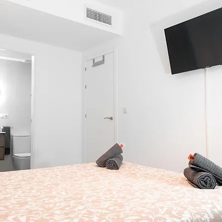 Apt Old Town 3 Bedrooms, 2 Bathrooms, Wifi 塞维利亚